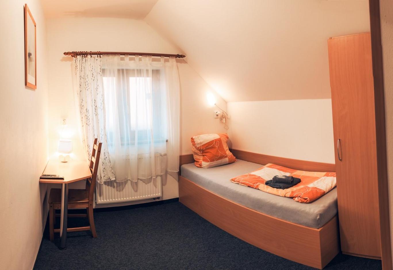 V Mastali Guest house